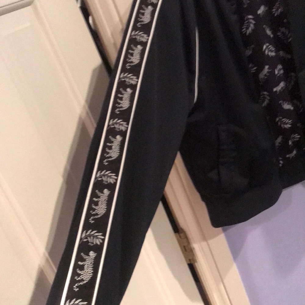Champion jacket - Picture 4 of 10